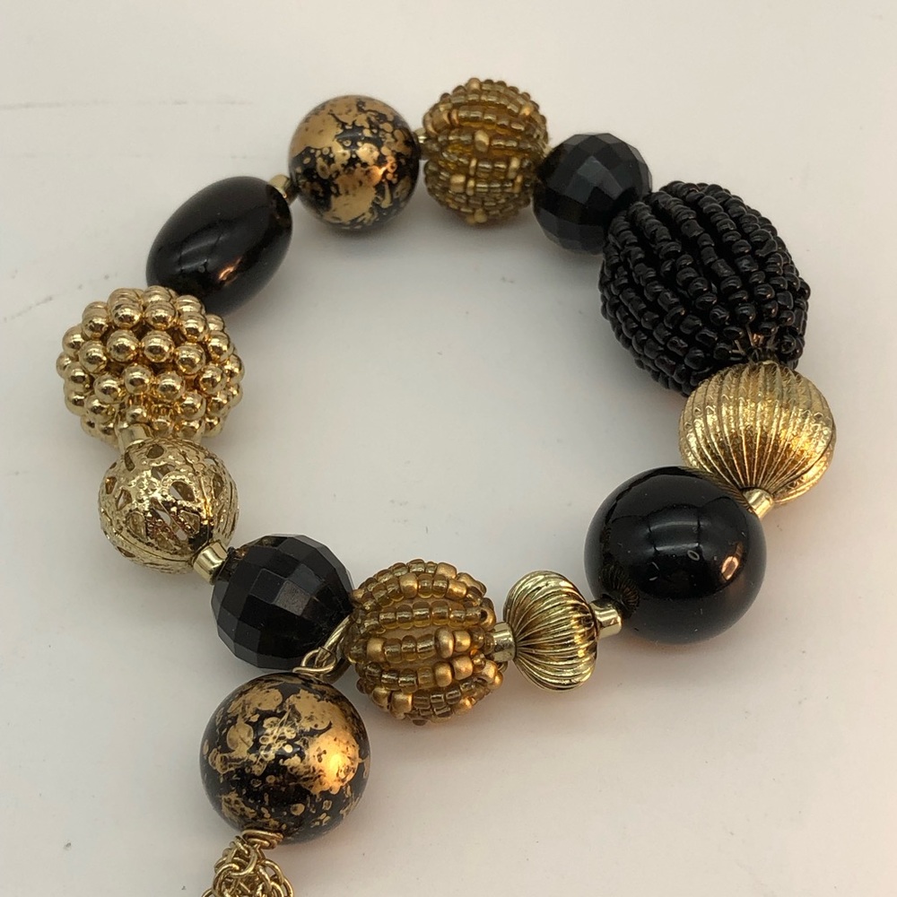 Chico’s Black and Gold beaded stretch bracelet